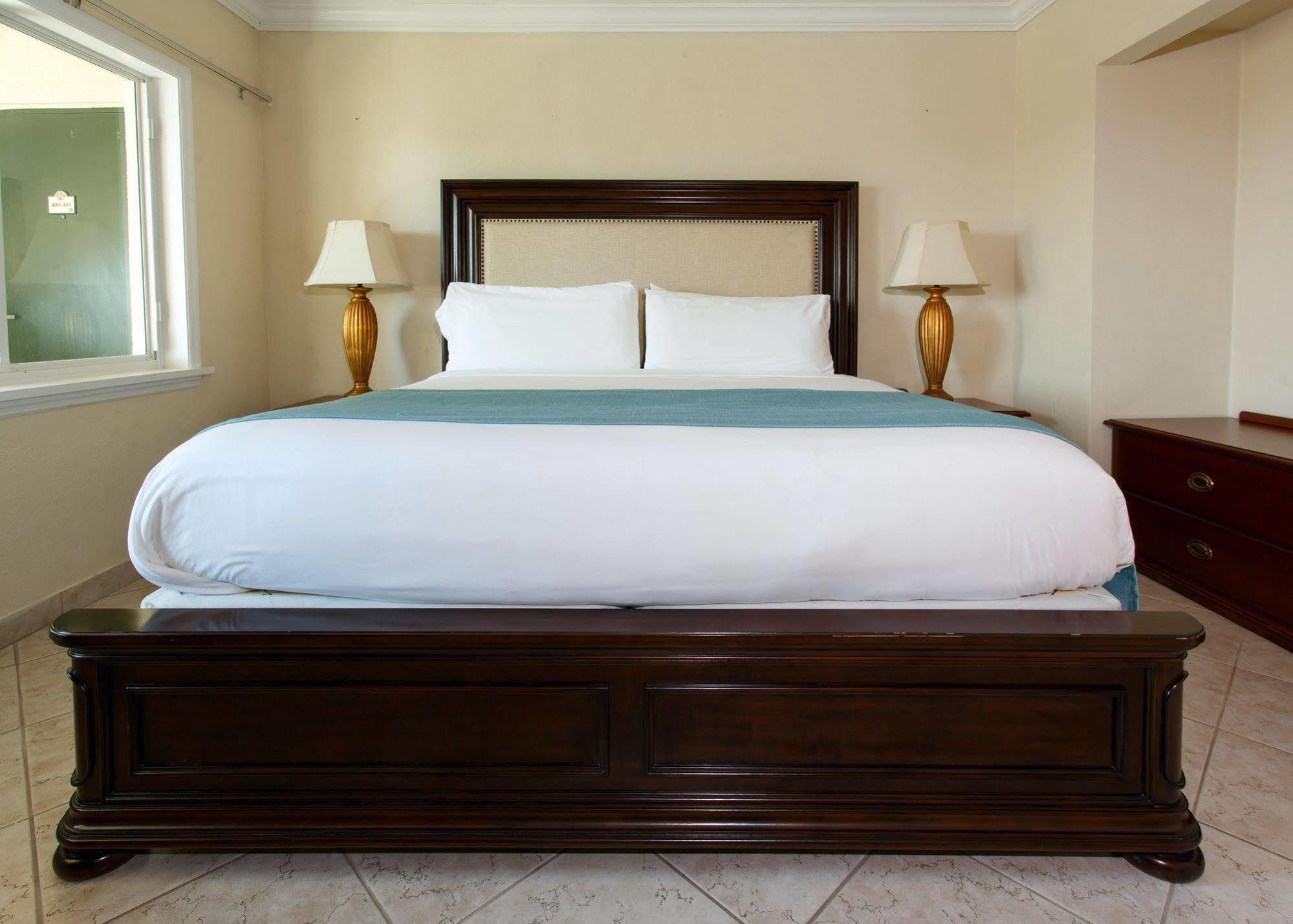 Lauderdale-by-the-Sea The Sea Lord Hotel & Suites (Adults Only) מראה חיצוני תמונה