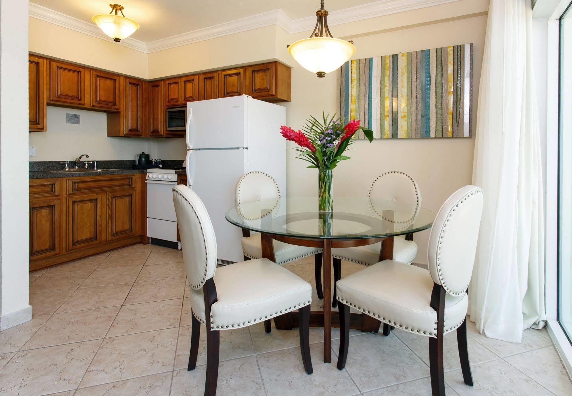 Lauderdale-by-the-Sea The Sea Lord Hotel & Suites (Adults Only) מראה חיצוני תמונה