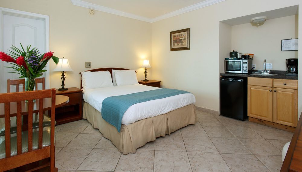 Lauderdale-by-the-Sea The Sea Lord Hotel & Suites (Adults Only) מראה חיצוני תמונה